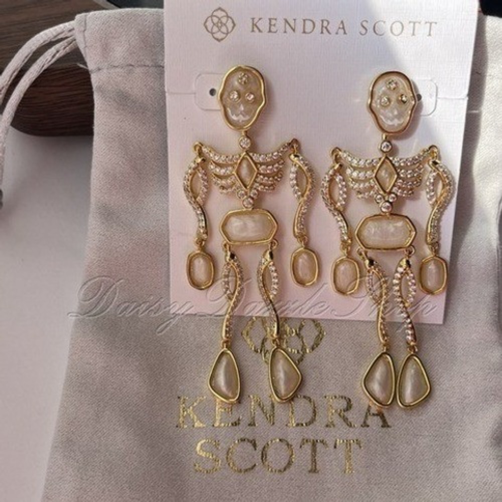 💀Kendra Scott Skeleton Gold Plated Convertible Earrings Mother-of-Pearl New✨